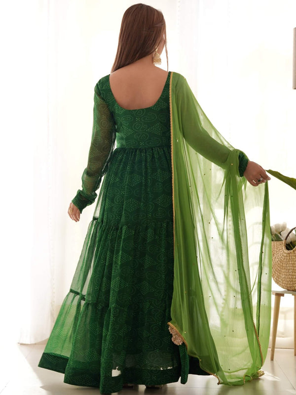 Green bandhani tiered anarkali set(Set of 2)
