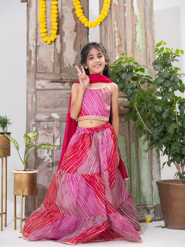 Gulabi Leher – Tiered Lehenga Choli Set