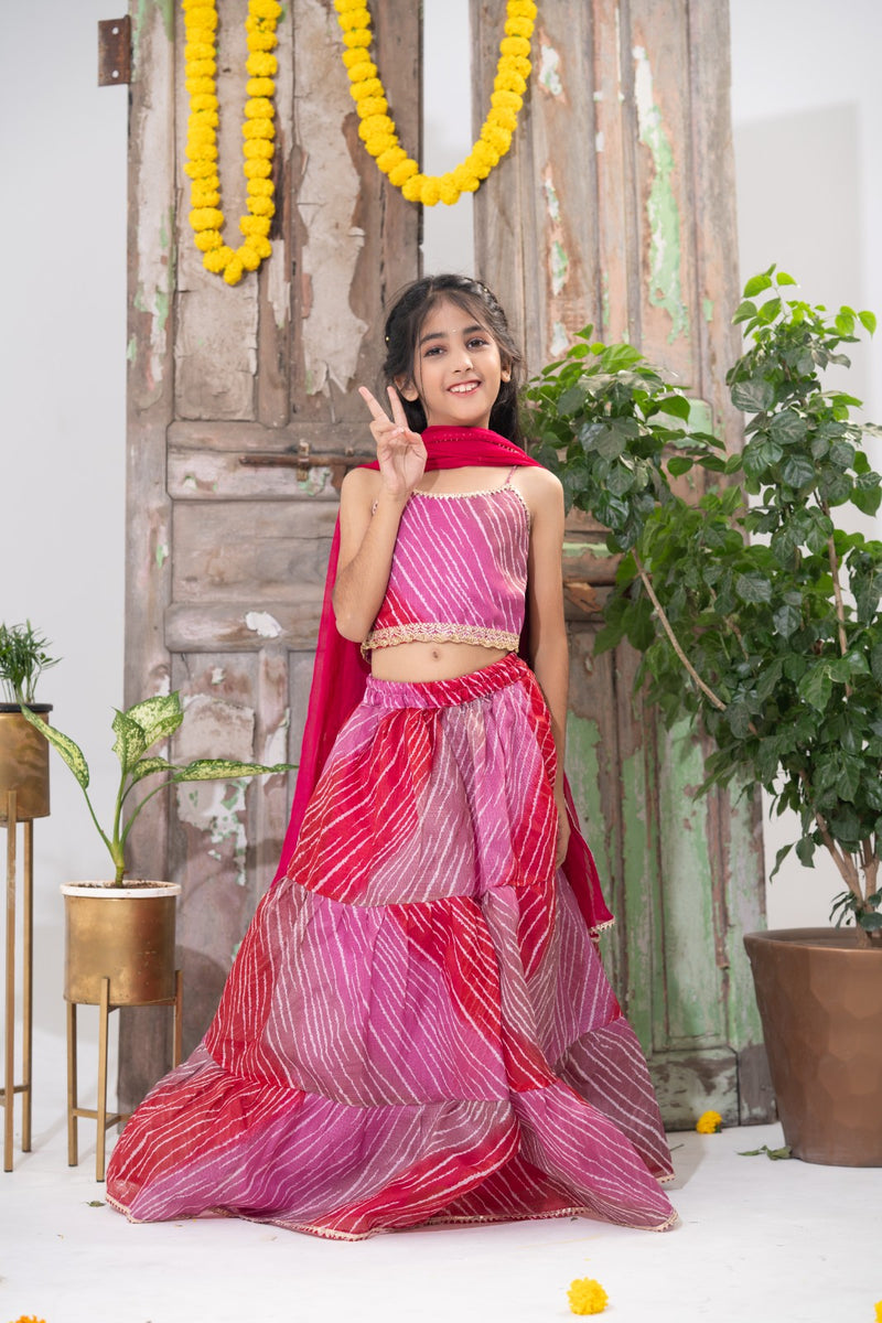 Gulabi Leher – Tiered Lehenga Choli Set