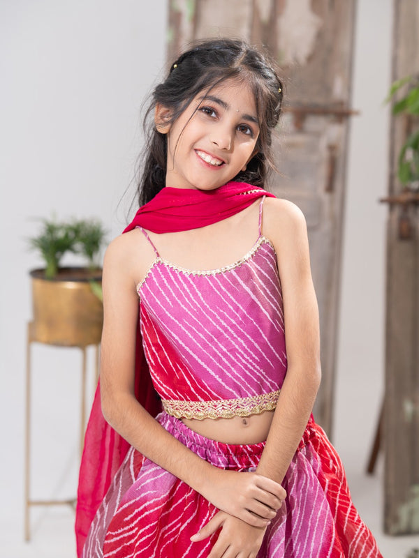 Gulabi Leher – Tiered Lehenga Choli Set