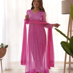 Fuchsia Pink leheriya suit set