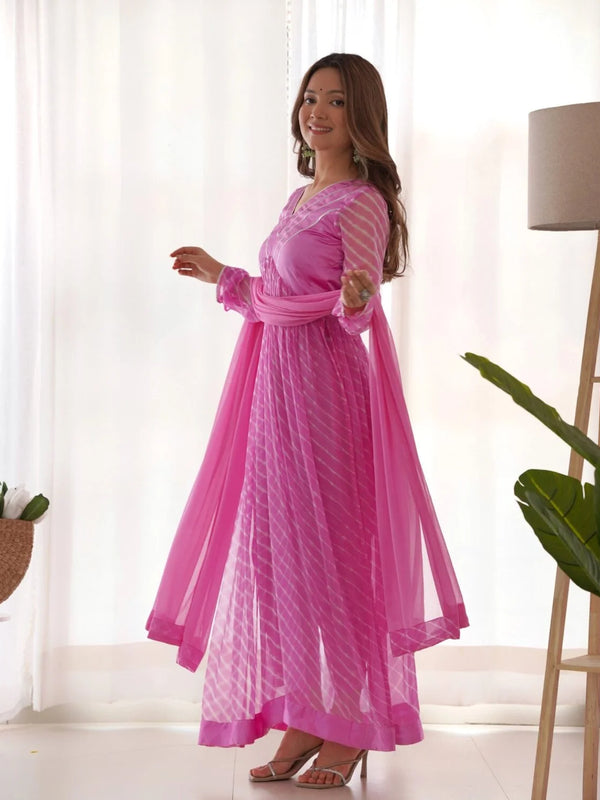 Fuchsia Pink leheriya suit set