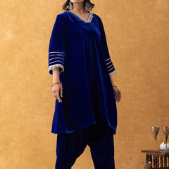 Royal Blue Velvet Kurta Salwar Set with Lace Detailing
