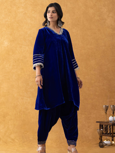 Royal Blue Velvet Kurta Salwar Set with Lace Detailing