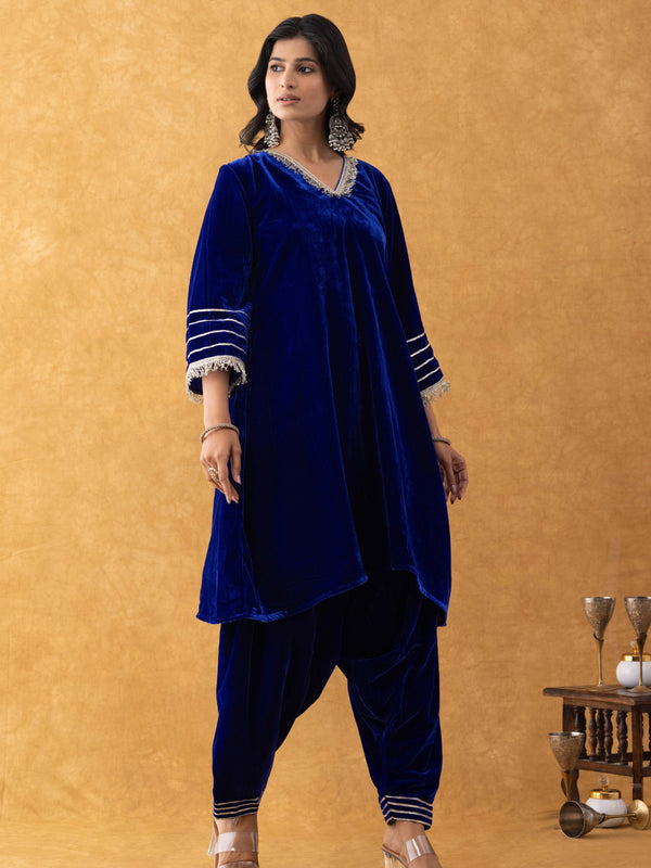 Royal Blue Velvet Kurta Salwar Set with Lace Detailing