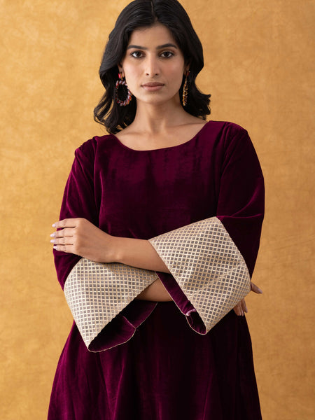 Wine Velvet Kurta Pant Set with Lace Border Detailing