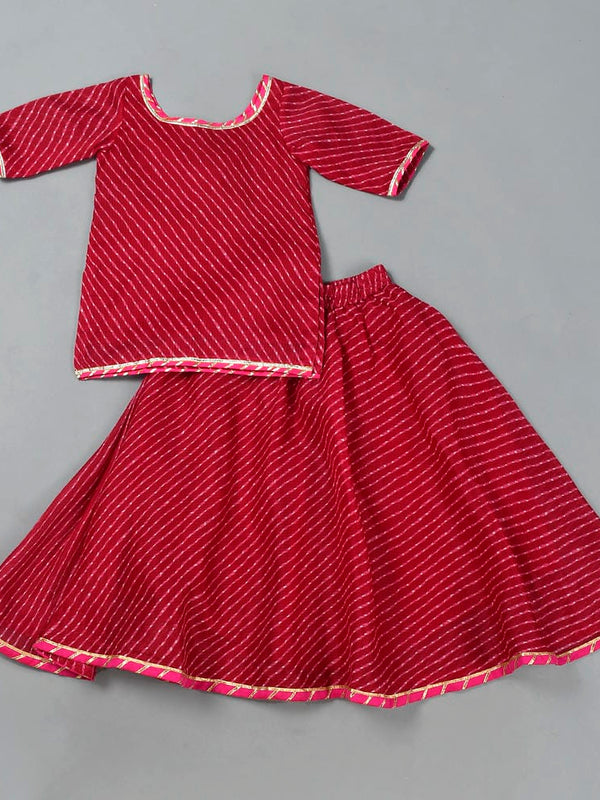 Girls Magenta Leheriya Kurta and Flared Skirt Set