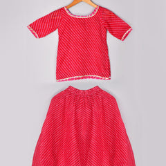 Girls Magenta Leheriya Kurta and Flared Skirt Set