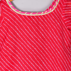 Girls Magenta Leheriya Kurta and Flared Skirt Set