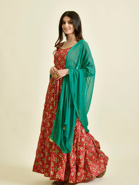 DESI RED SWAG IN PRINTS