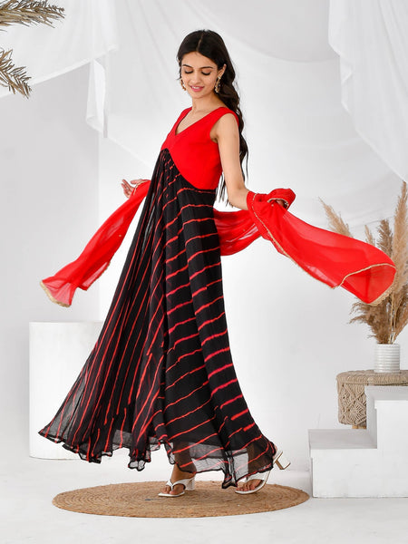 Black red leheriya set