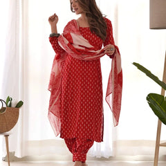 Red block suit set