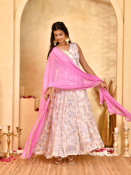 Gulabi Gul Floral Anarkali Set