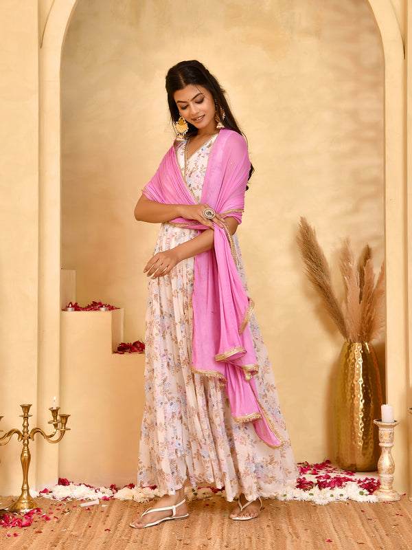 Gulabi Gul Floral Anarkali Set